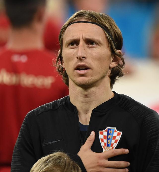 传奇！老将阿斯帕斯西甲400场里程碑之夜送助攻斩皇马